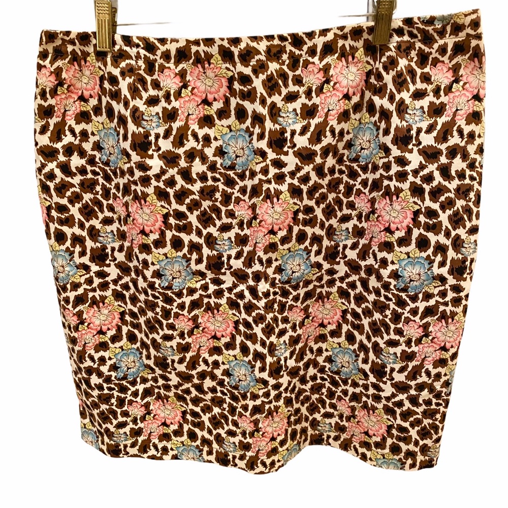 DONATED Nicole Miller Floral Animal Print Cheetah Skirt